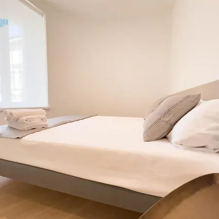 Lejlighed Slataper 11 Tirabora Short Rent, Con Parcheggio Privato Trieste