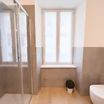 Slataper 11 Tirabora Short Rent, Con Parcheggio Privato Apartment *